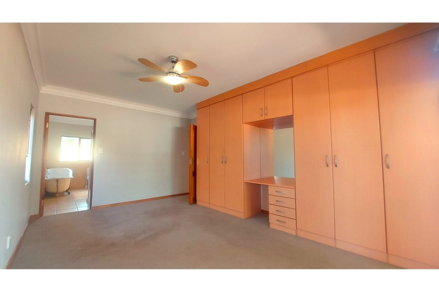 3 Bedroom Property for Sale in Kosmos Ridge North West